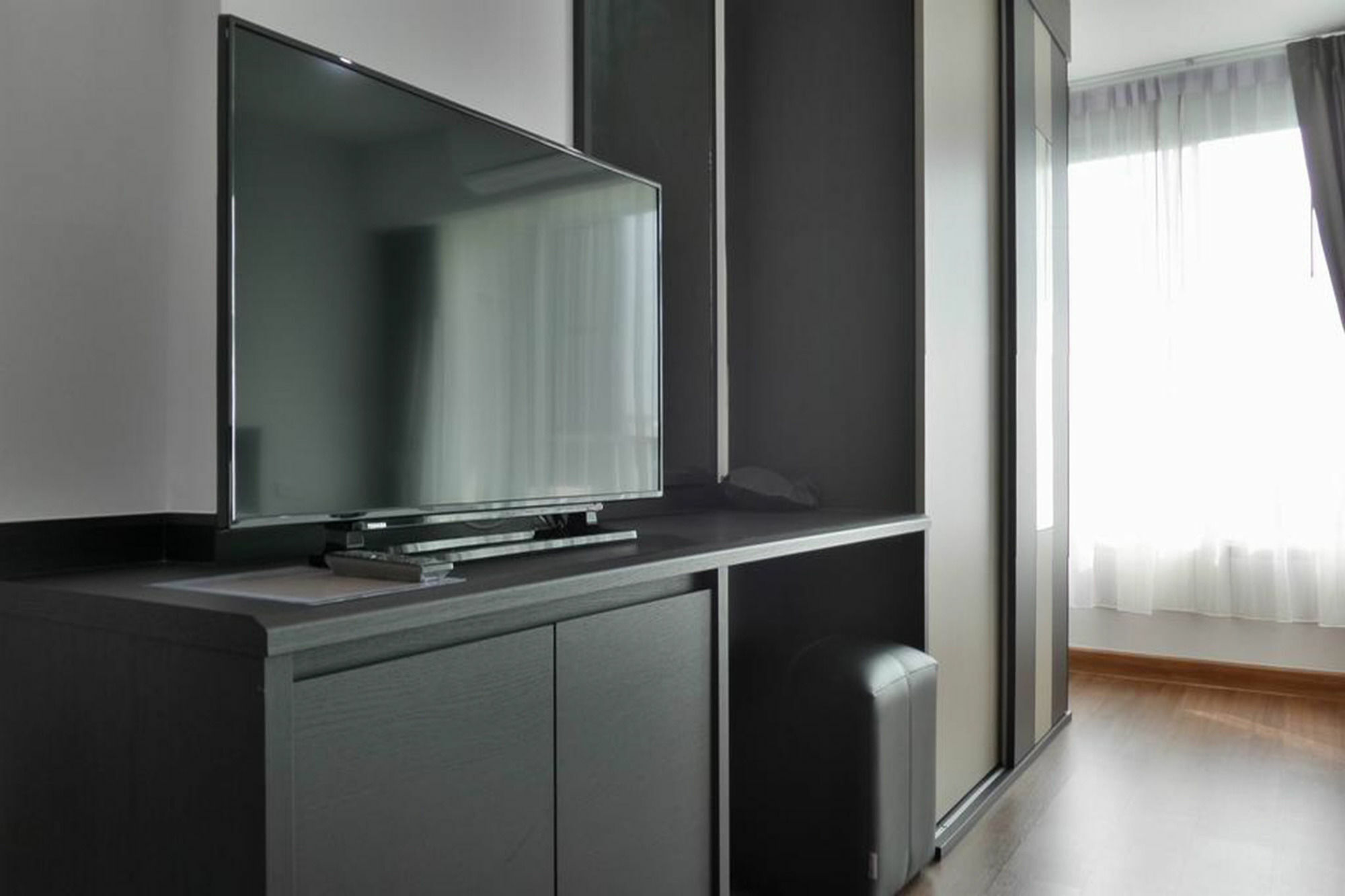 Winner Sriracha Serviced Apartment Si Racha Buitenkant foto