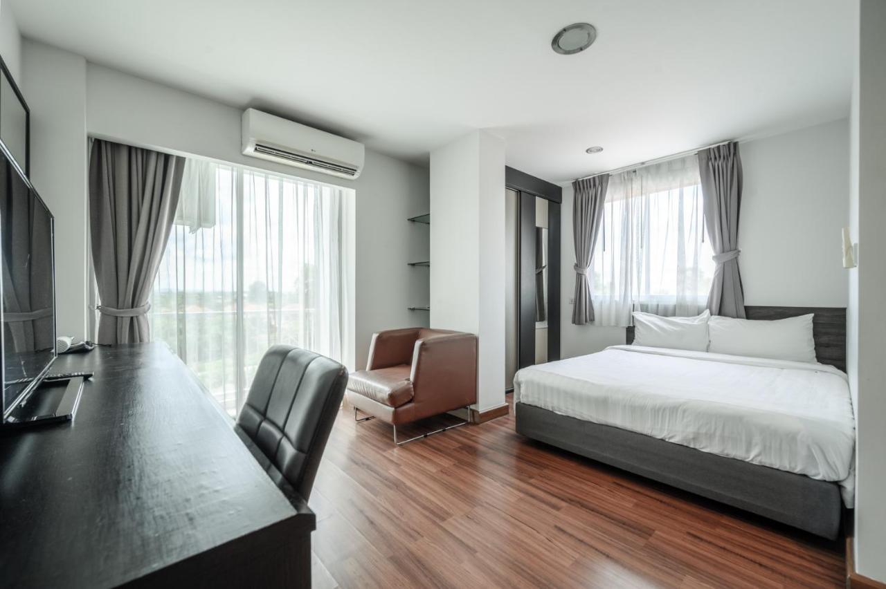 Winner Sriracha Serviced Apartment Si Racha Buitenkant foto